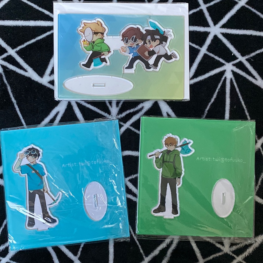 Dream SMP Merch